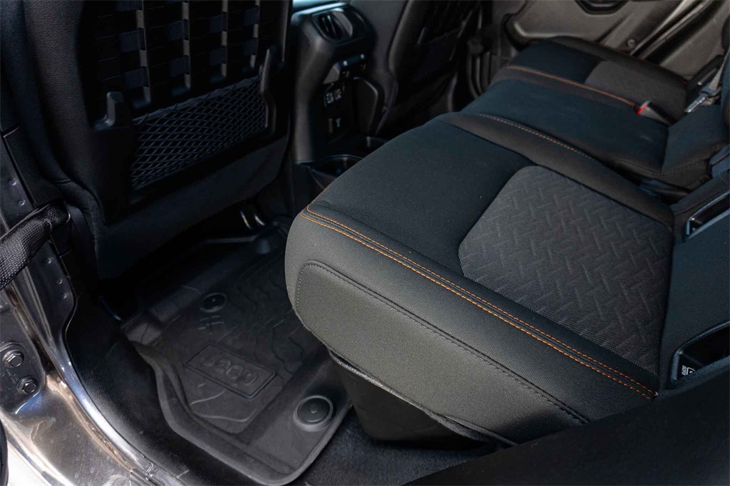 Used Car 2022 Jeep Gladiator  Mojave For Sale Under $40,000 In San Marcos, Texas