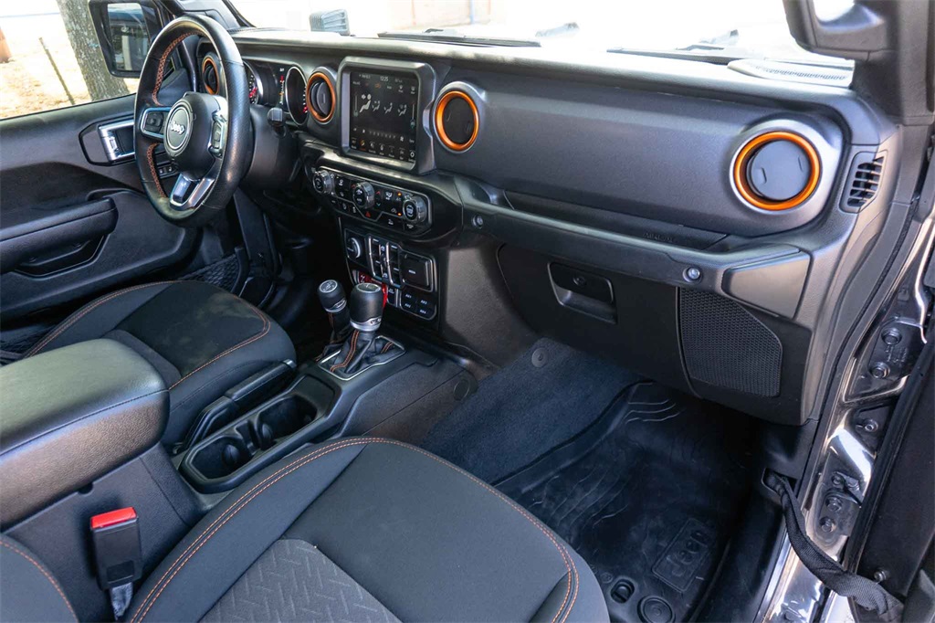 Used Car 2022 Jeep Gladiator  Mojave For Sale Under $40,000 In San Marcos, Texas