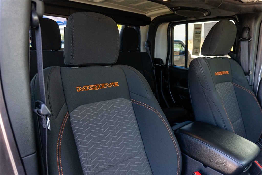 Used Car 2022 Jeep Gladiator  Mojave For Sale Under $40,000 In San Marcos, Texas