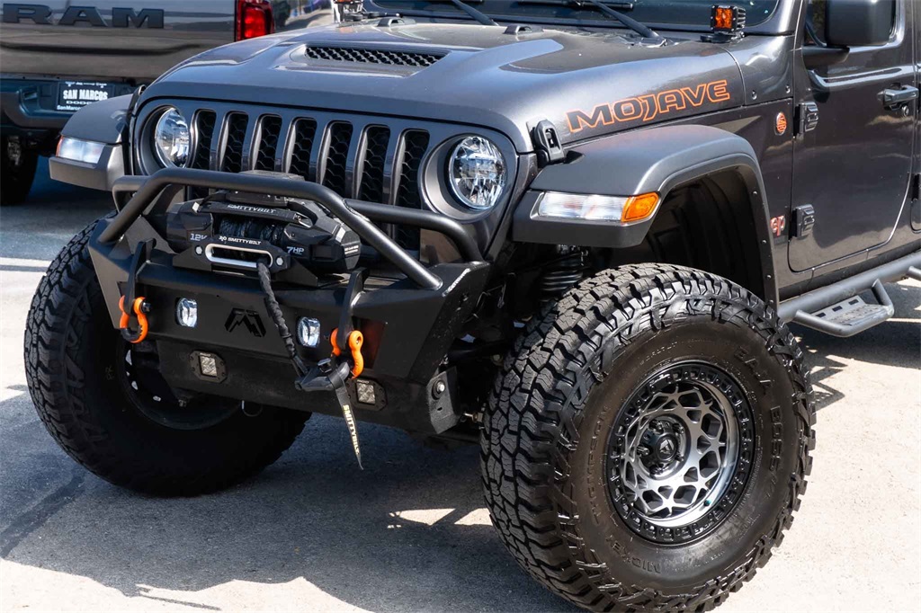 Used Car 2022 Jeep Gladiator  Mojave For Sale Under $40,000 In San Marcos, Texas