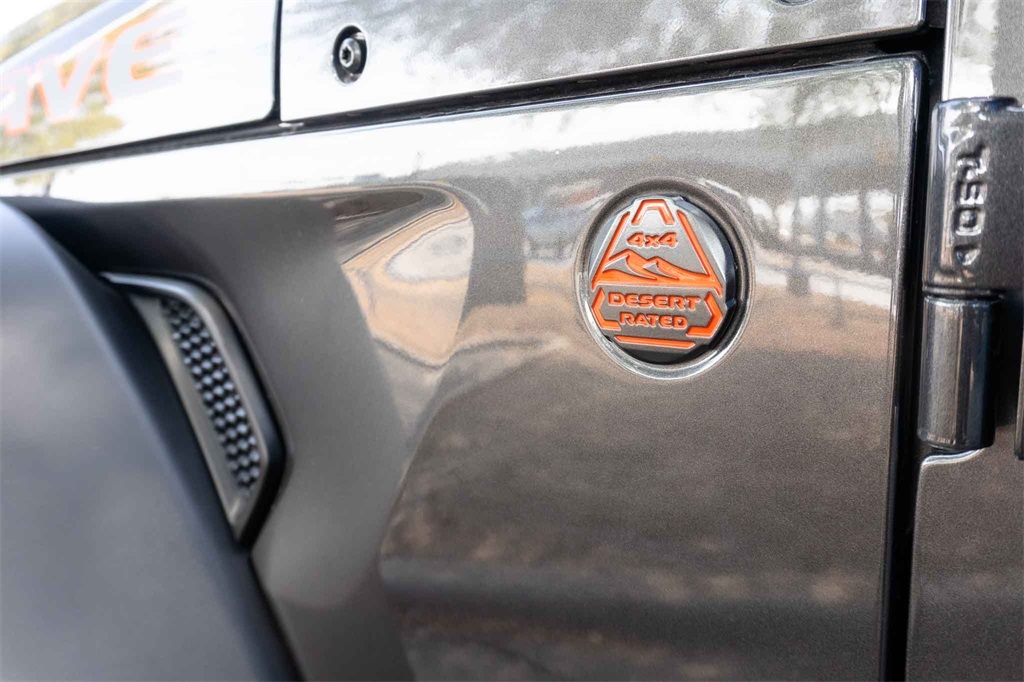 Used Car 2022 Jeep Gladiator  Mojave For Sale Under $40,000 In San Marcos, Texas