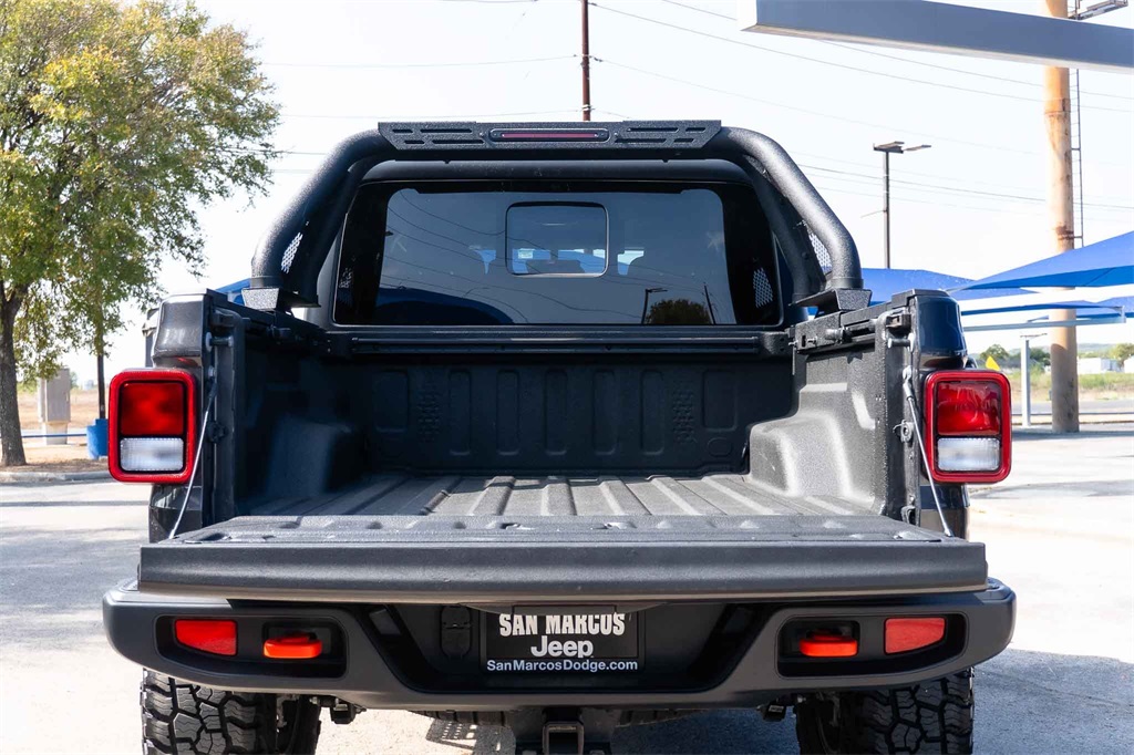 Used Car 2022 Jeep Gladiator  Mojave For Sale Under $40,000 In San Marcos, Texas
