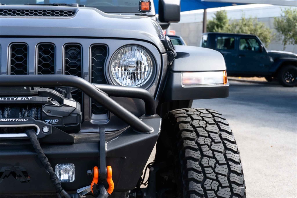 Used Car 2022 Jeep Gladiator  Mojave For Sale Under $40,000 In San Marcos, Texas