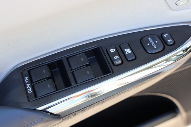 2015 Toyota Avalon Limited Gold at Classic Chevrolet Galveston