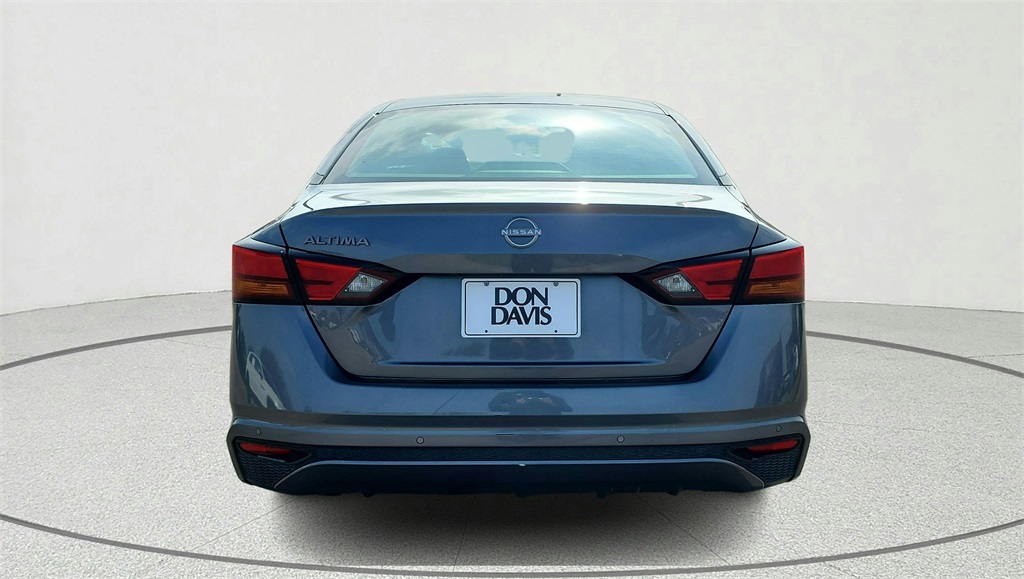 2024 Nissan Altima