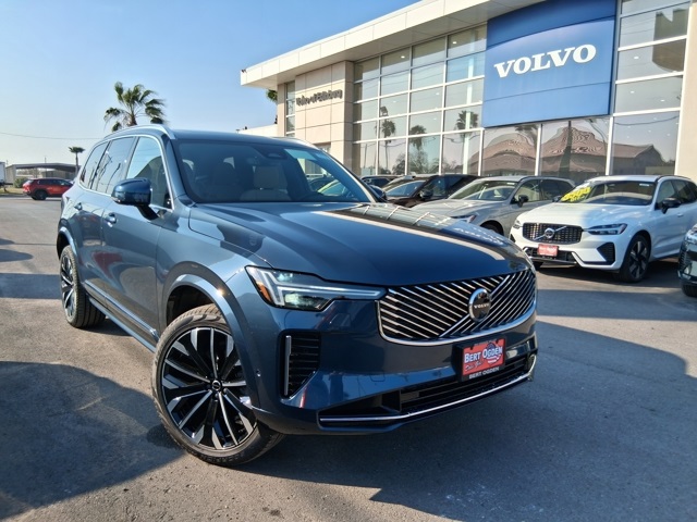 2026 Volvo XC90 B6 Plus 7-Passenger AWD