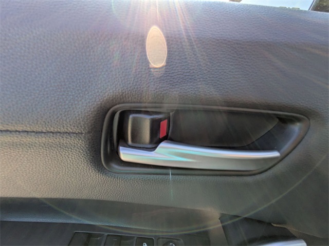 2023 Toyota Corolla Cross XLE - 11