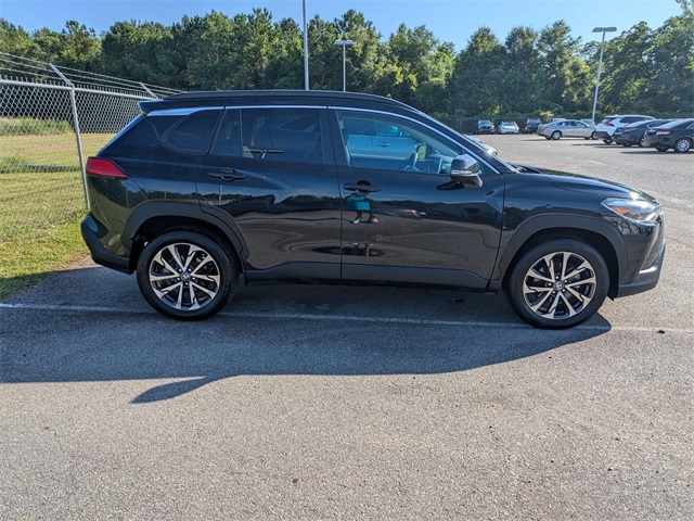 2023 Toyota Corolla Cross XLE - 1