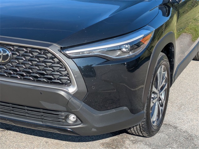 2023 Toyota Corolla Cross XLE - 8
