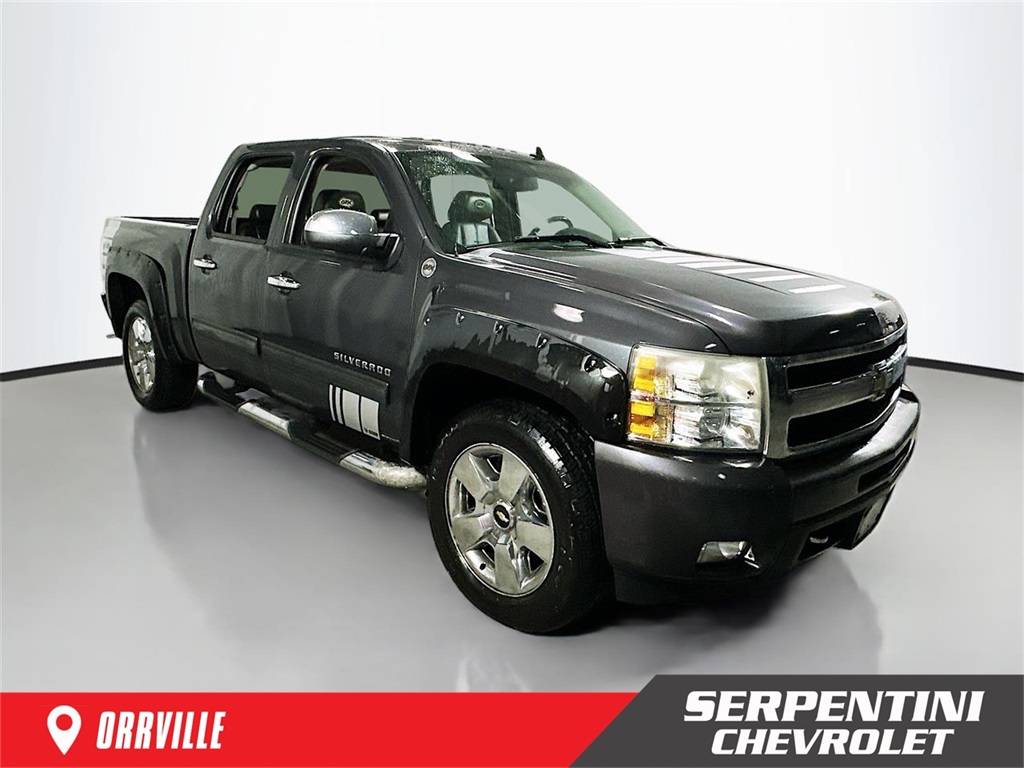 2010 Chevrolet Silverado 1500 LTZ Crew Cab 4WD
