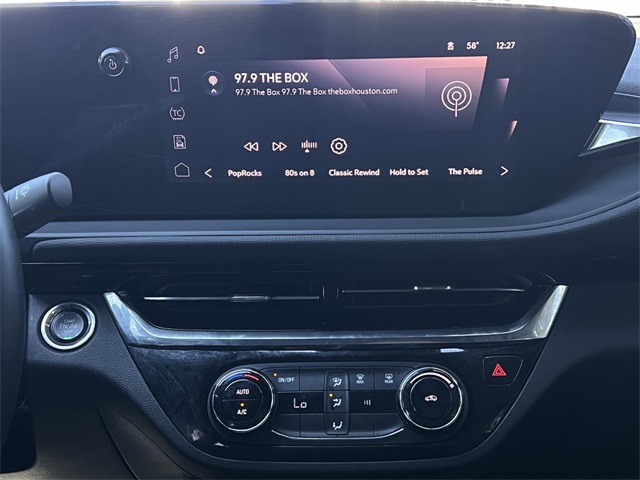 2025 Buick Envista Sport Touring White at Big Star Buick GMC