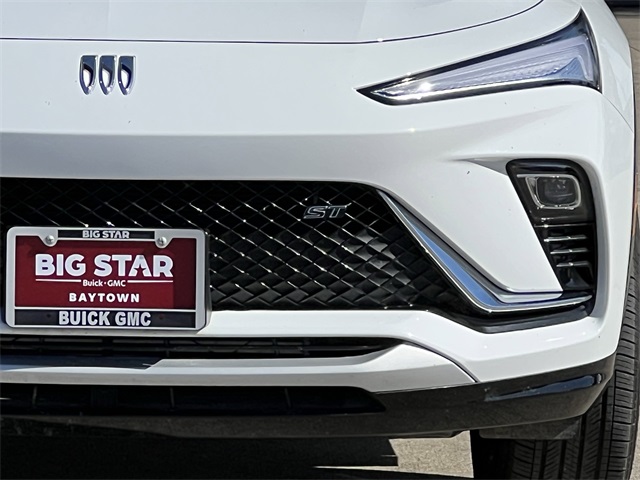 2025 Buick Envista Sport Touring White at Big Star Buick GMC