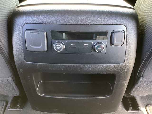 Used Car 2019 Chevrolet Tahoe  Ls For Sale Under $25,000 In San Antonio, Texas