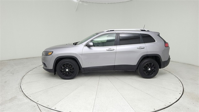 2019 Jeep Cherokee Latitude Silver at Durrett Motor Company