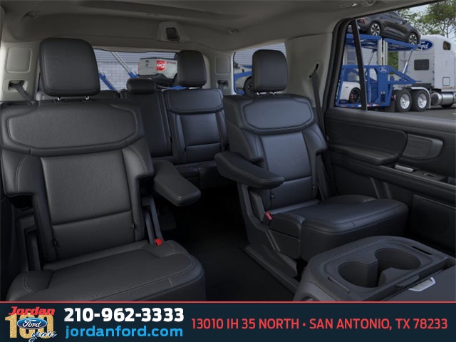 New Car 2025 Ford Expedition  Platinum For Sale In San Antonio, Texas