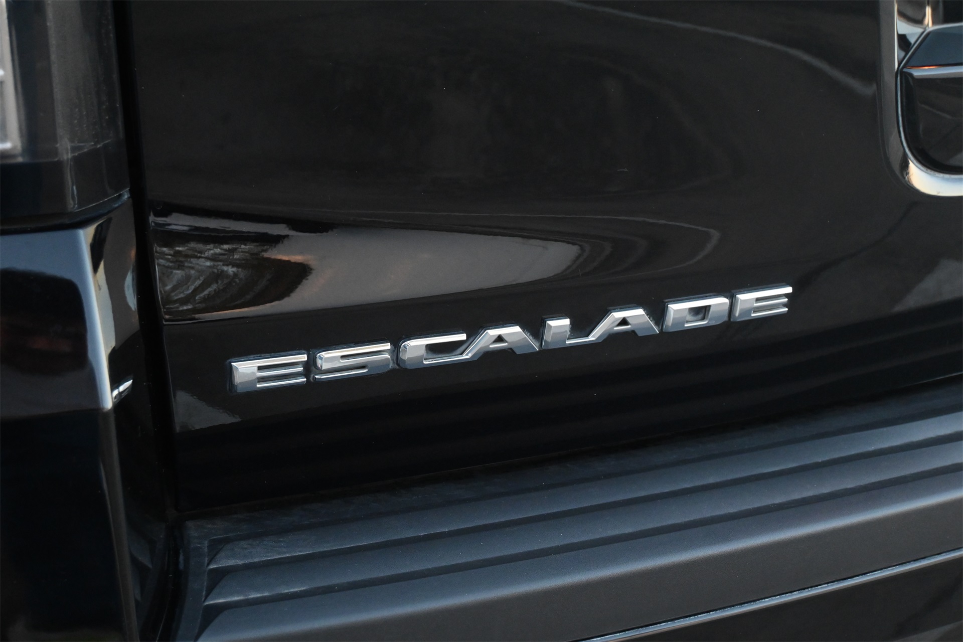 2015 Cadillac Escalade Premium Black at Ultimate Motorsports