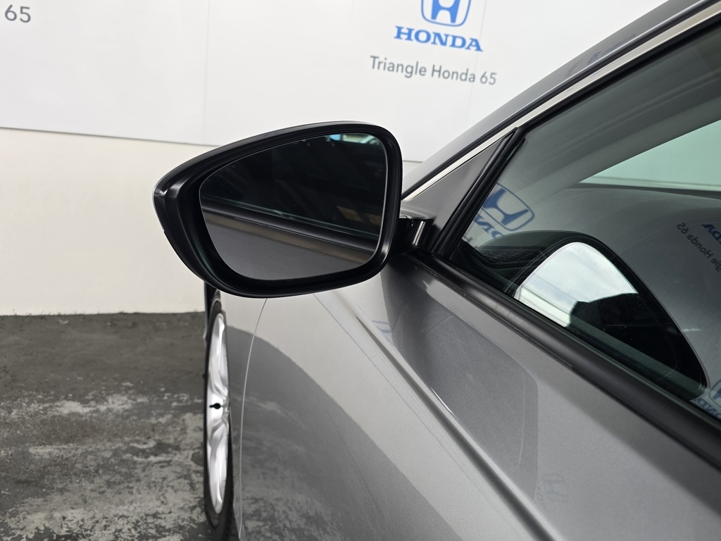 Thumbnail: 2023 Honda Accord - 27