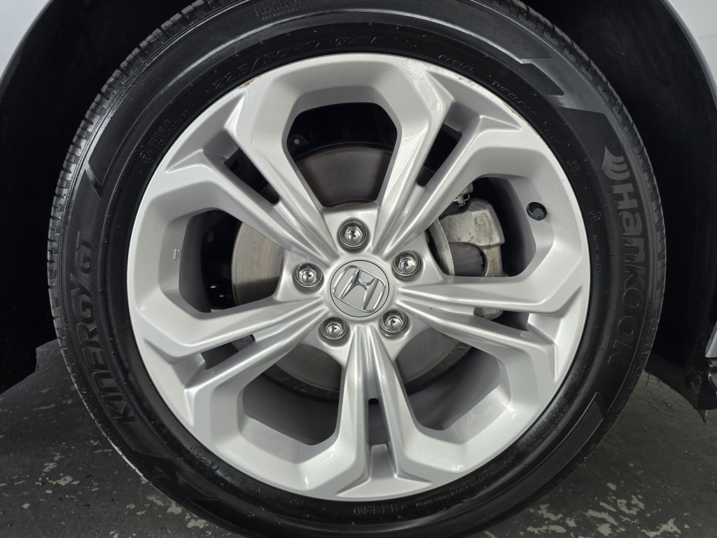 Thumbnail: 2023 Honda Accord - 31