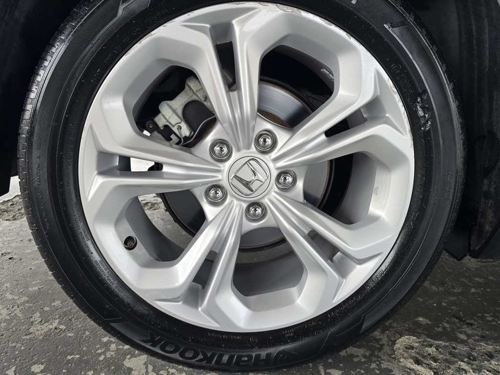 Thumbnail: 2023 Honda Accord - 32