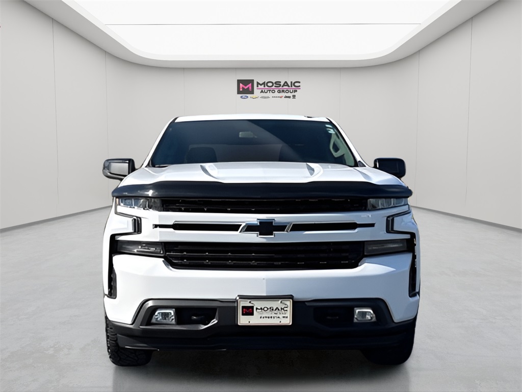 Used 2019 Chevrolet Silverado 1500 RST with VIN 3GCUYEED5KG231137 for sale in Zumbrota, Minnesota