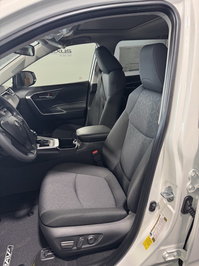 New Car 2025 Toyota Rav4  Xle For Sale Under $40,000 In San Juan, Puerto Rico