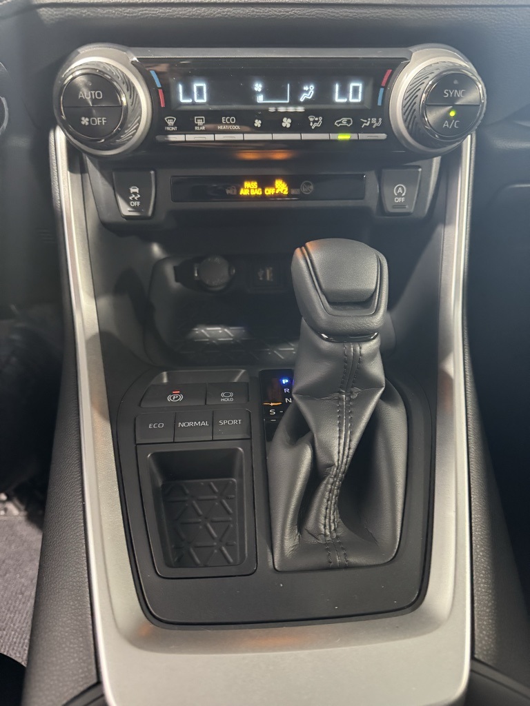 New Car 2025 Toyota Rav4  Xle For Sale Under $40,000 In San Juan, Puerto Rico