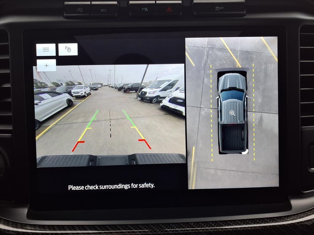 2023 Ford F-150 Lariat - 11