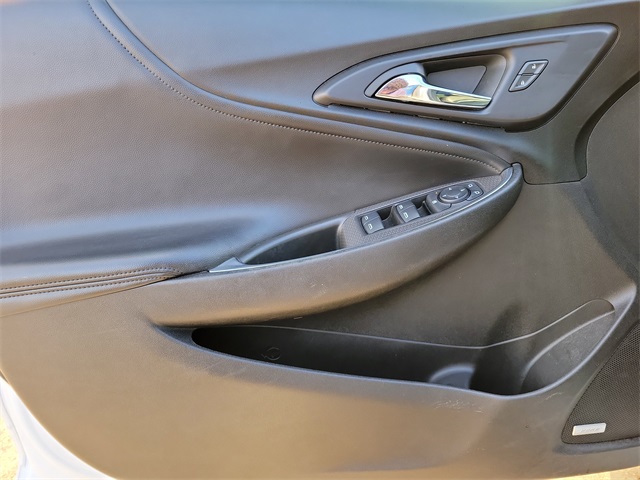 2018 Chevrolet Malibu LT White at Autostrade