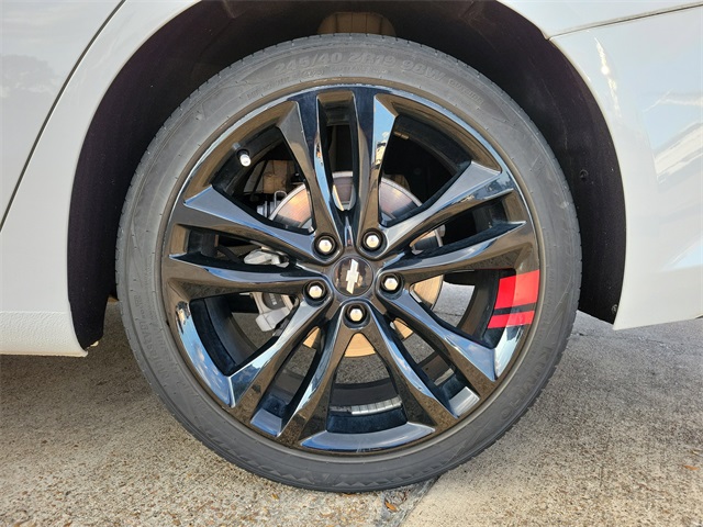 2018 Chevrolet Malibu LT White at Autostrade