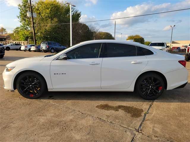 2018 Chevrolet Malibu LT White at Autostrade