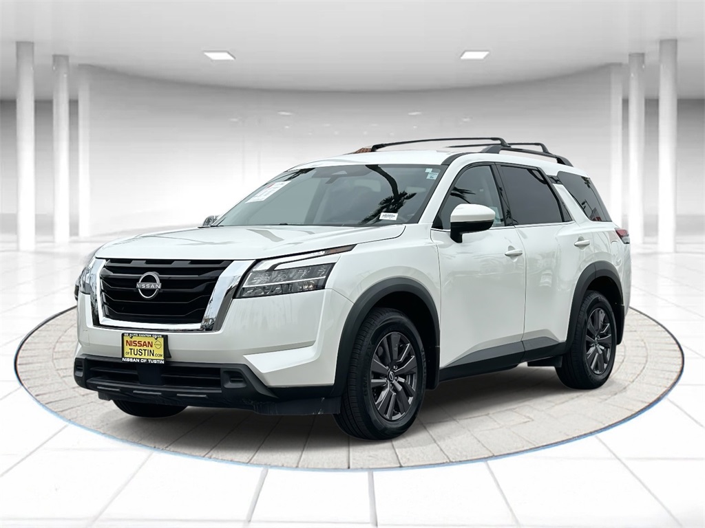 2022 Nissan Pathfinder SV FWD