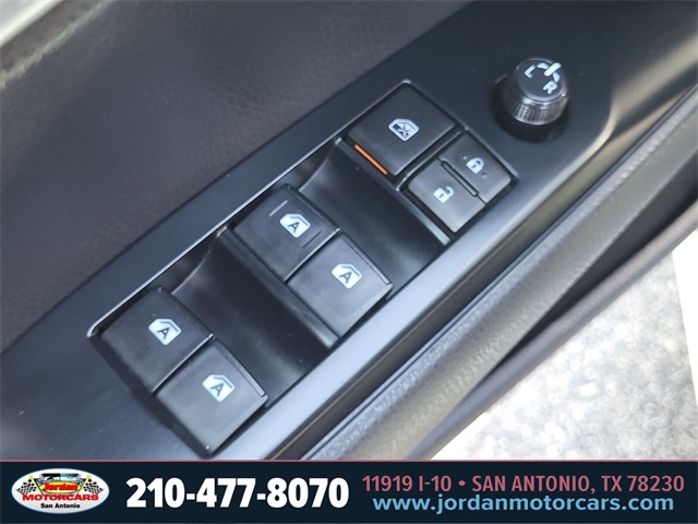 Used Car 2019 Toyota Camry  Se For Sale Under $20,000 In San Antonio, Texas