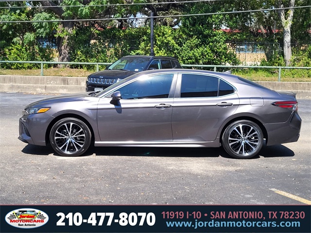 Used Car 2019 Toyota Camry  Se For Sale Under $20,000 In San Antonio, Texas