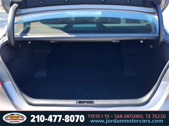 Used Car 2019 Toyota Camry  Se For Sale Under $20,000 In San Antonio, Texas