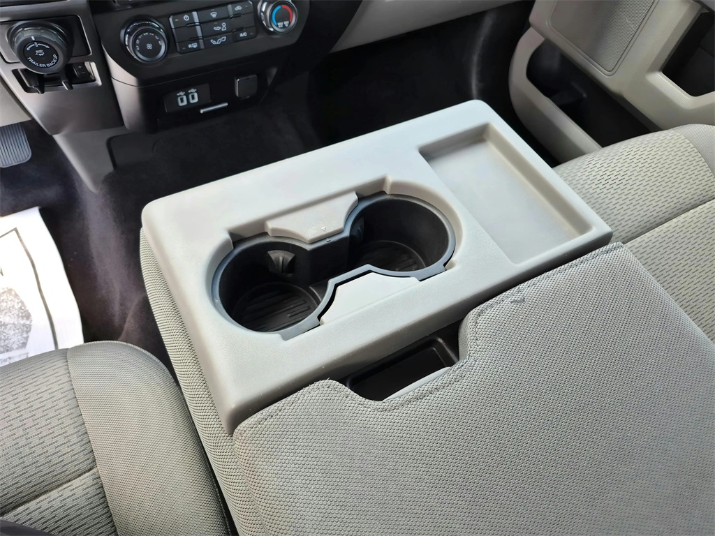 2017 Ford F-150 XLT White at Autostrade