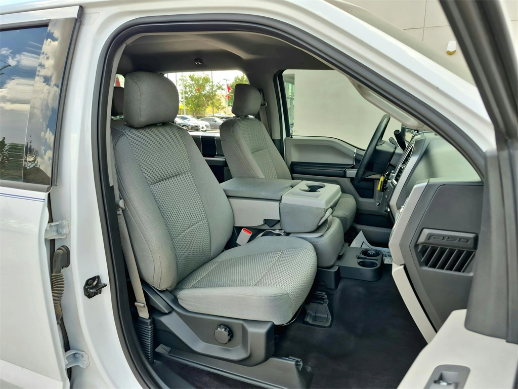 2017 Ford F-150 XLT White at Autostrade