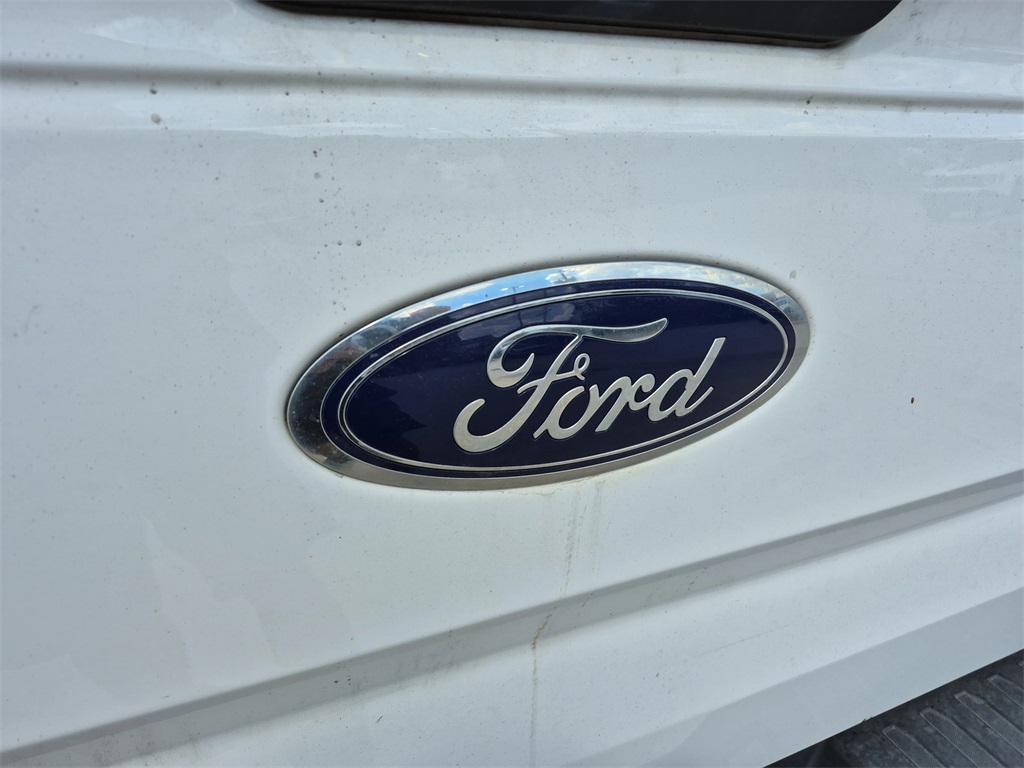 2017 Ford F-150 XLT White at Autostrade