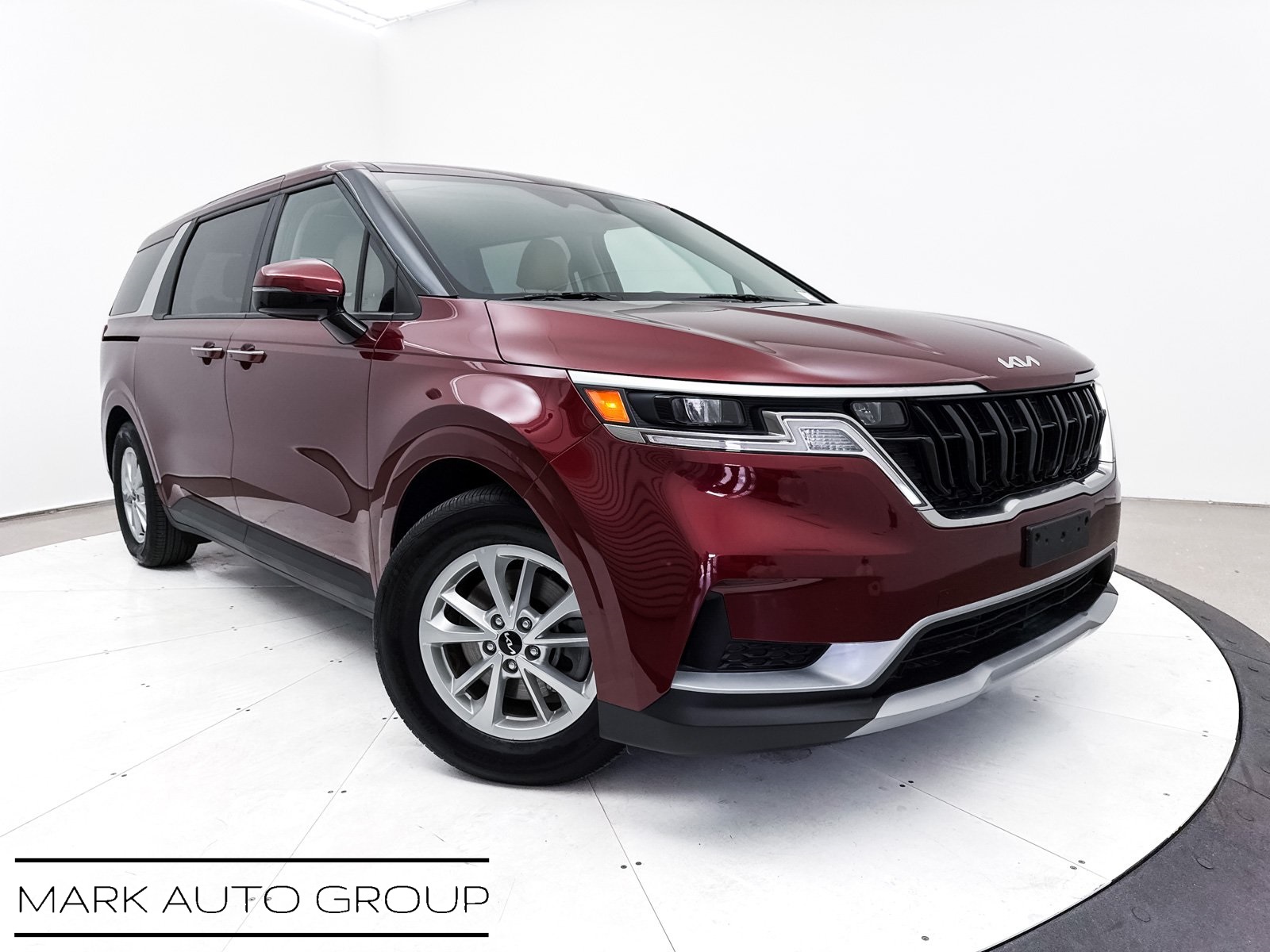 2024 Kia Carnival LX Seat Package