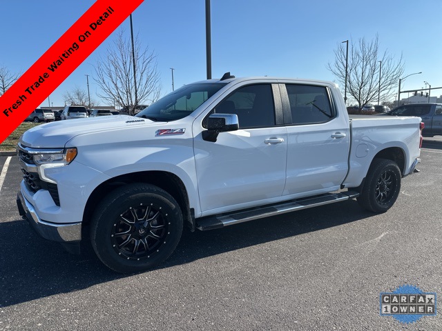 2023 Chevrolet Silverado 1500 LT's photo