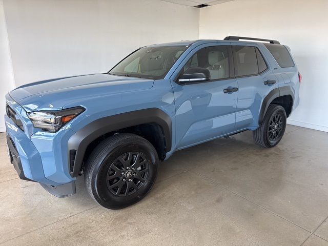 2025 Toyota 4Runner SR5 4WD