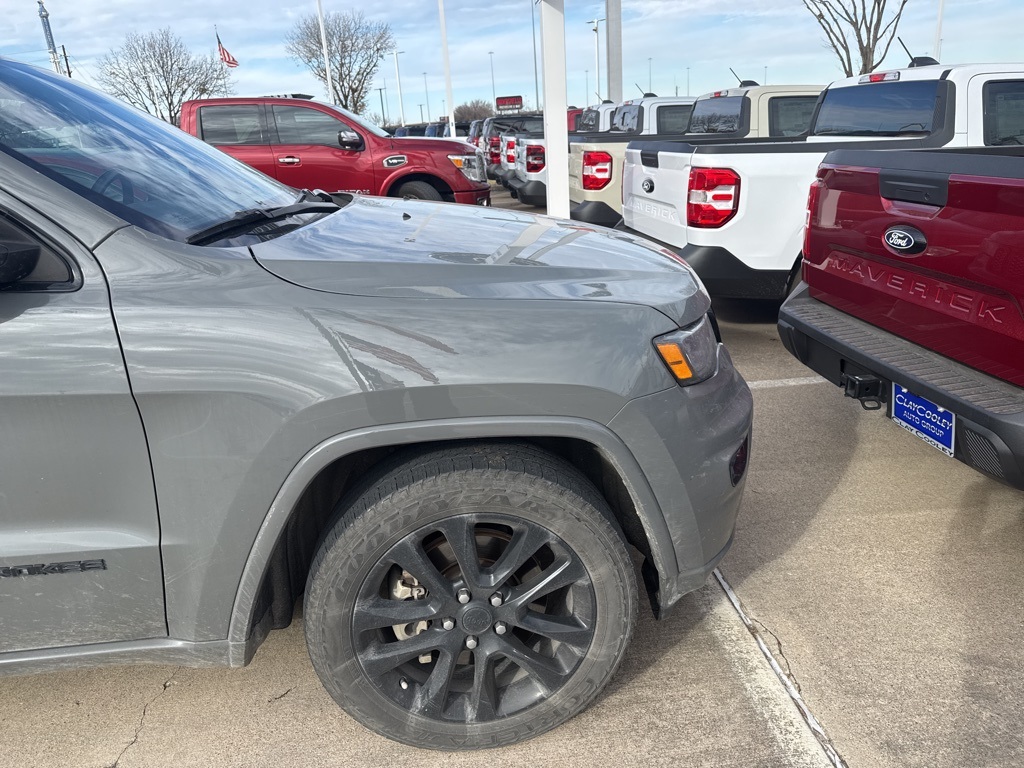 2021 Jeep Grand Cherokee Laredo X RWD