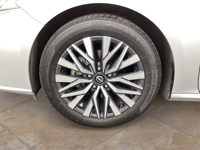 Used Car 2023 Nissan Altima  2.5 Sv For Sale Under $20,000 In San Antonio, Texas