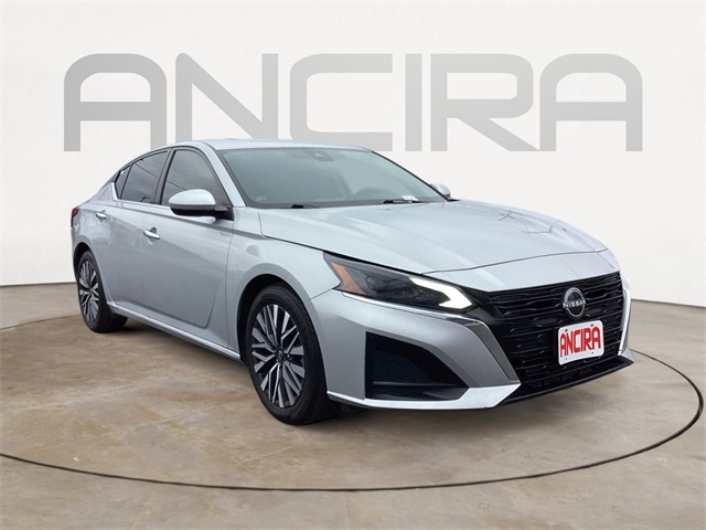Used Car 2023 Nissan Altima  2.5 Sv For Sale Under $20,000 In San Antonio, Texas