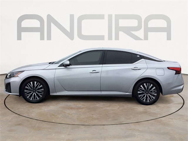 Used Car 2023 Nissan Altima  2.5 Sv For Sale Under $20,000 In San Antonio, Texas