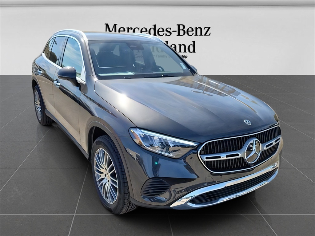 2026 Mercedes-Benz GLC 300 4MATIC