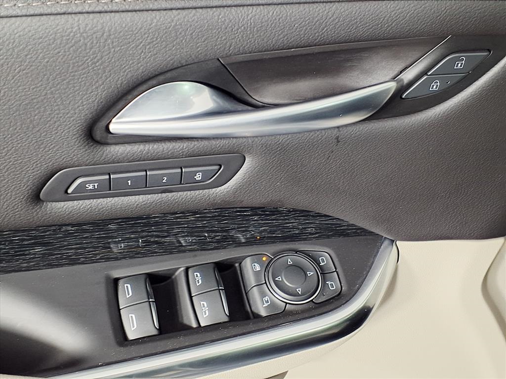 2023 Cadillac XT4 Premium Luxury Silver at Tom Peacock Cadillac