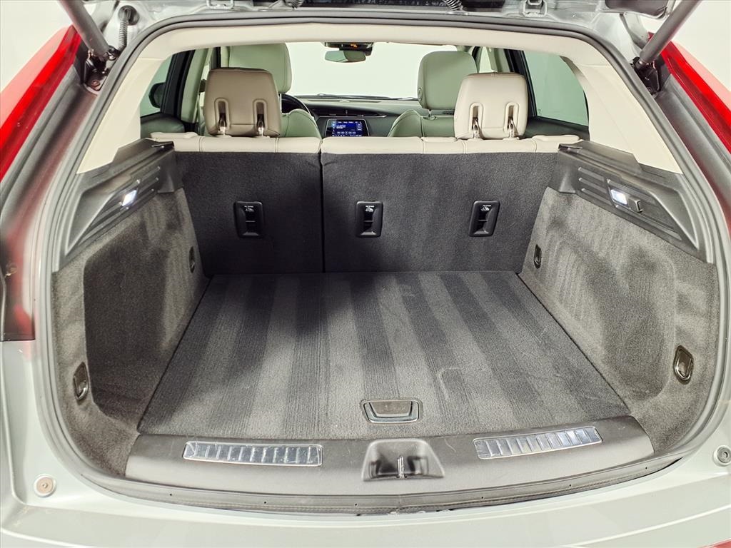 2023 Cadillac XT4 Premium Luxury Silver at Tom Peacock Cadillac