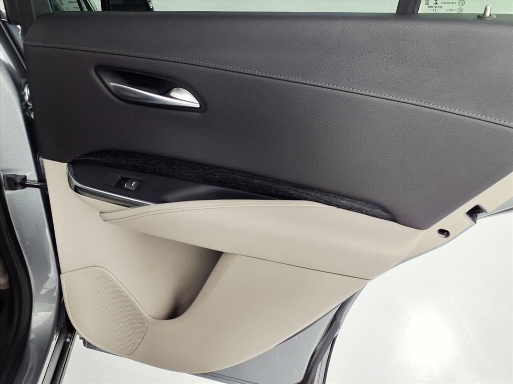 2023 Cadillac XT4 Premium Luxury Silver at Tom Peacock Cadillac