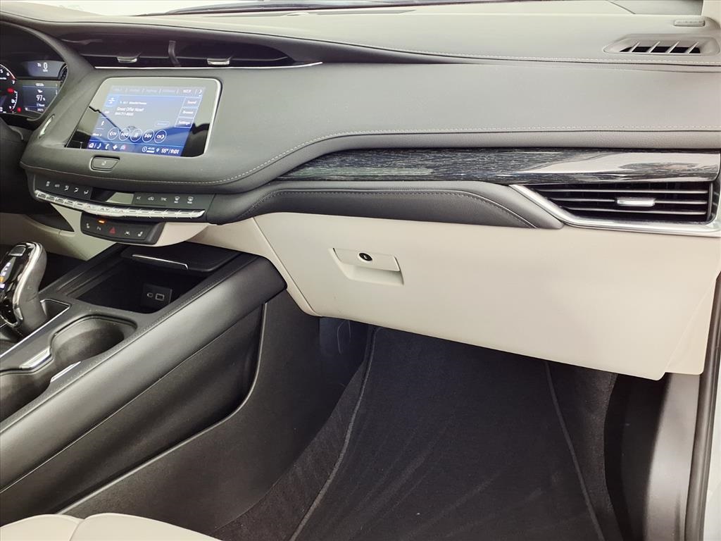 2023 Cadillac XT4 Premium Luxury Silver at Tom Peacock Cadillac