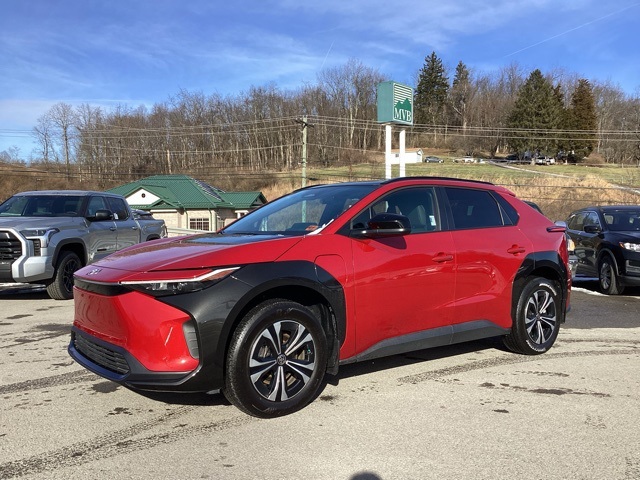 2025 Toyota bZ4X XLE AWD